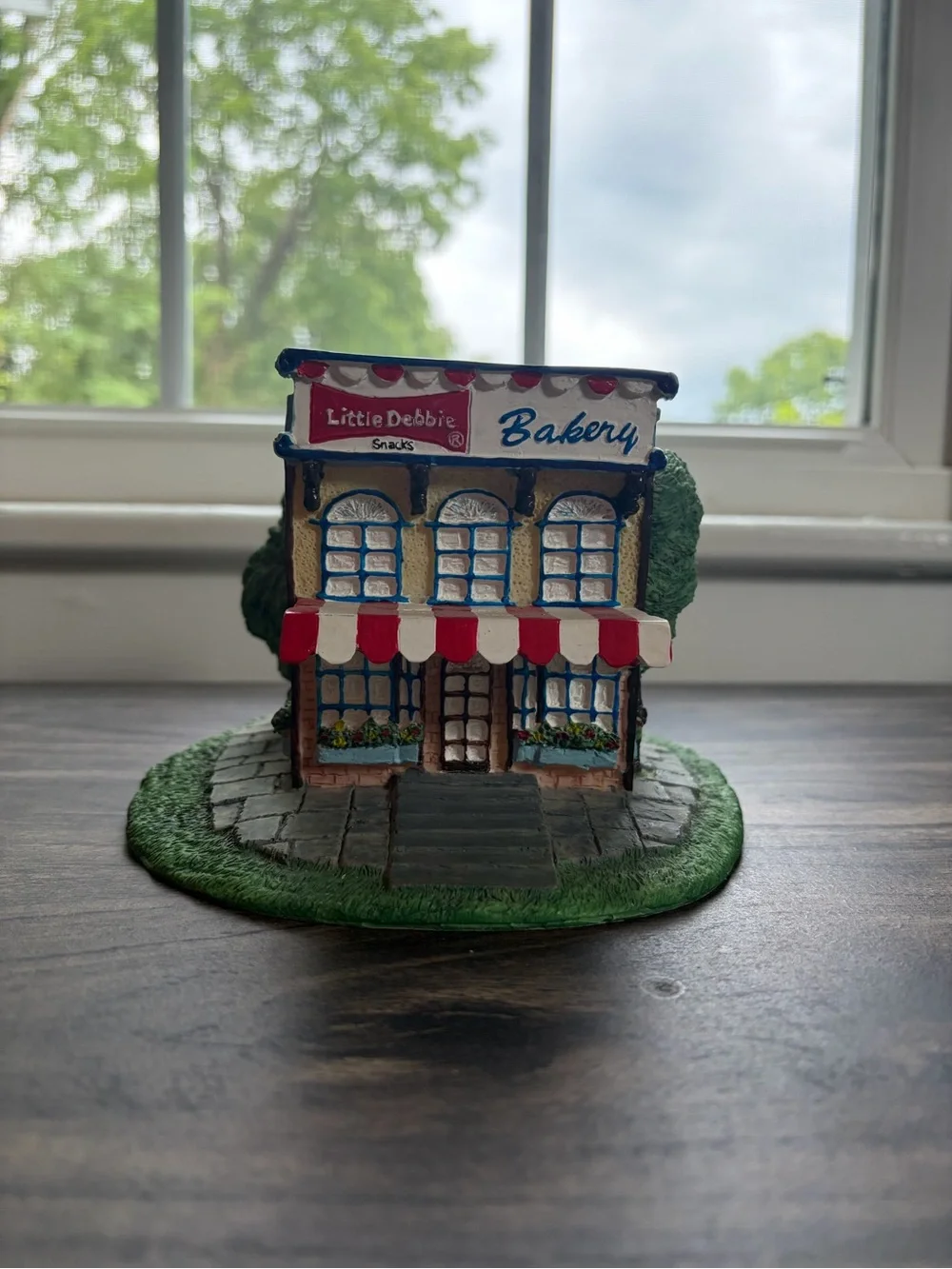 Vintage 1997 Little Debbie Snacks Village Bakery